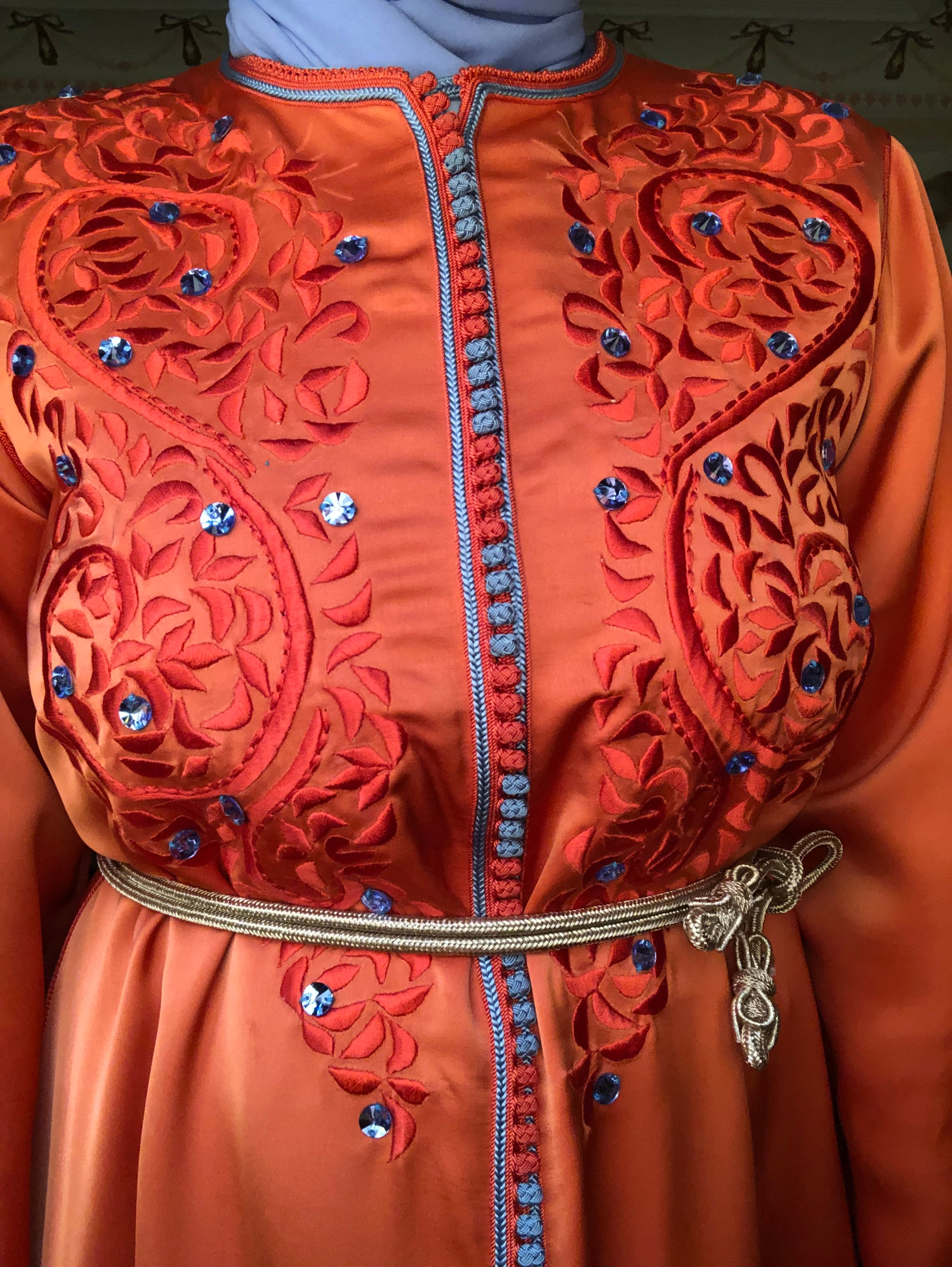 تاكشيطة مغربية مكوّنة من قطعتان فاخرتان 