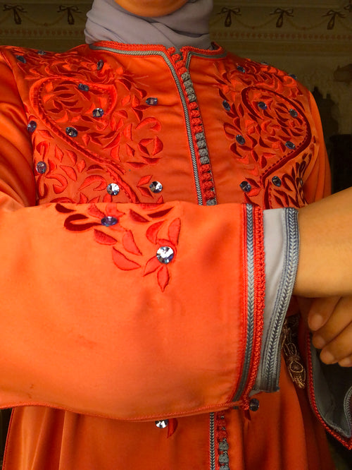 تاكشيطة مغربية مكوّنة من قطعتان فاخرتان 